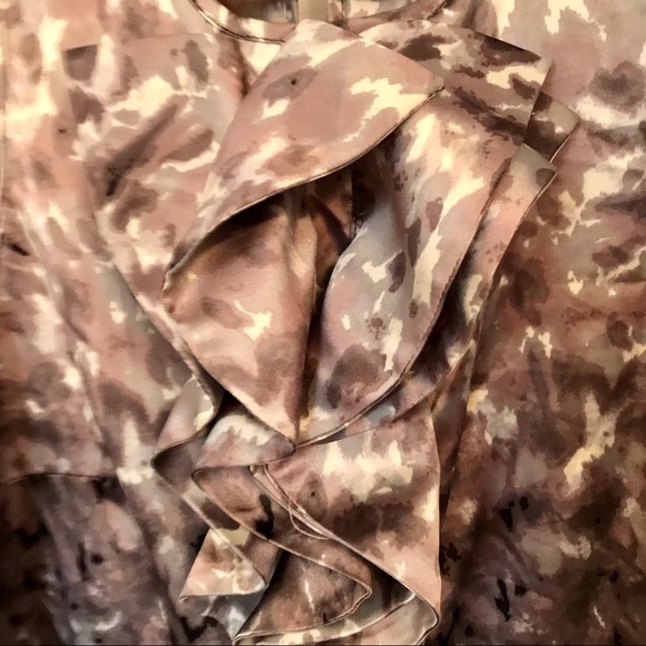 The Limited tank top sleeveless ruffle small - Picture 4 of 7